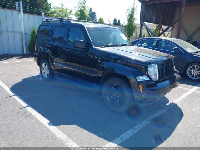  Salvage Jeep Liberty