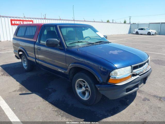  Salvage Chevrolet S-10