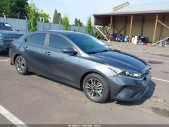  Salvage Kia Forte