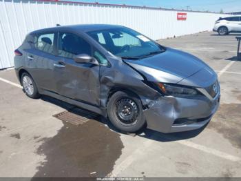  Salvage Nissan LEAF