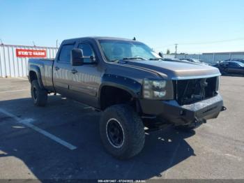  Salvage Chevrolet Silverado 3500