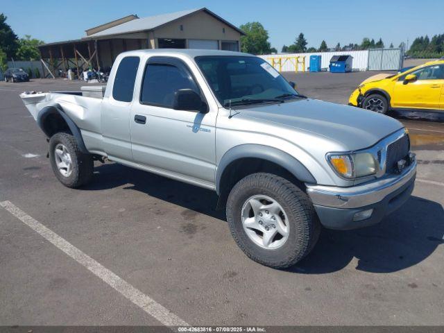  Salvage Toyota Tacoma