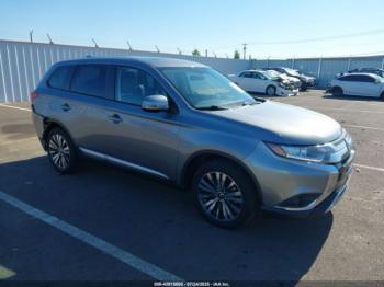  Salvage Mitsubishi Outlander