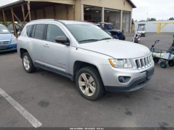  Salvage Jeep Compass