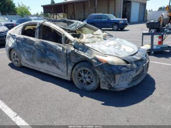  Salvage Toyota Prius