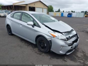  Salvage Toyota Prius