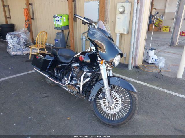  Salvage Harley-Davidson Flht