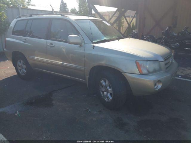  Salvage Toyota Highlander