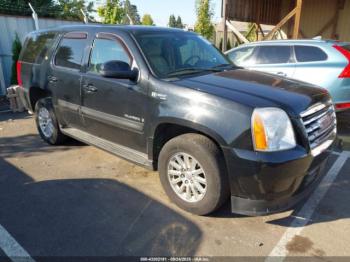 Salvage GMC Yukon