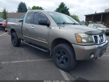  Salvage Nissan Titan