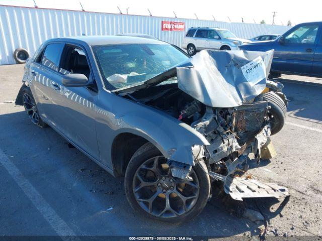  Salvage Chrysler 300