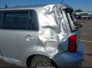 Scion xB Image 8