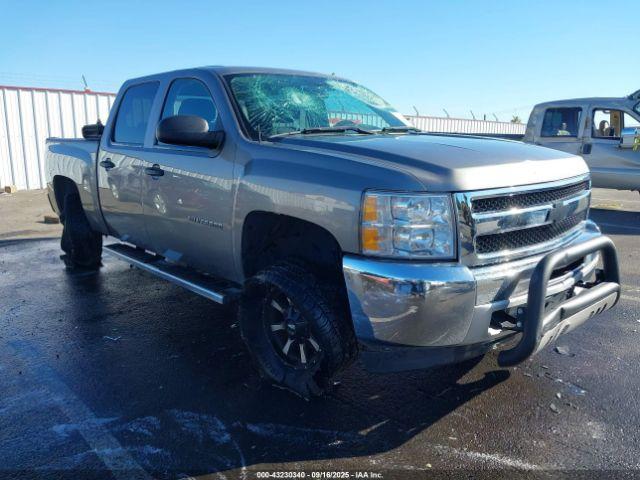  Salvage Chevrolet Silverado 1500
