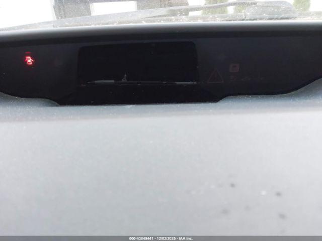 Toyota Prius Image 7