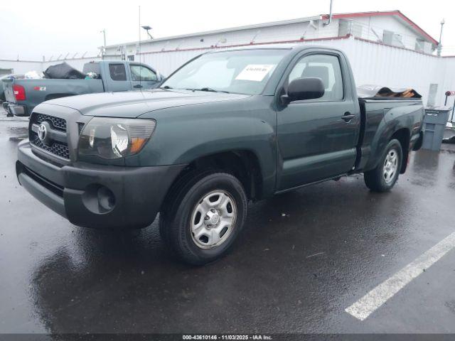 Toyota Tacoma Image 17
