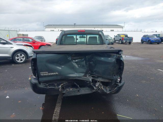 Toyota Tacoma Image 5