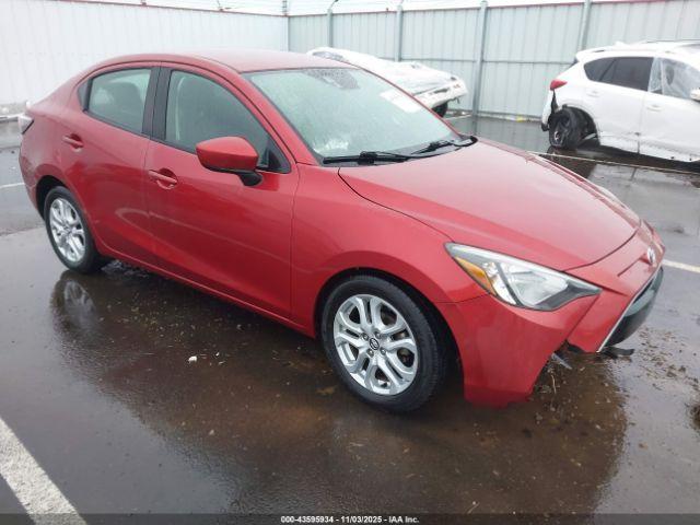  Salvage Toyota Yaris