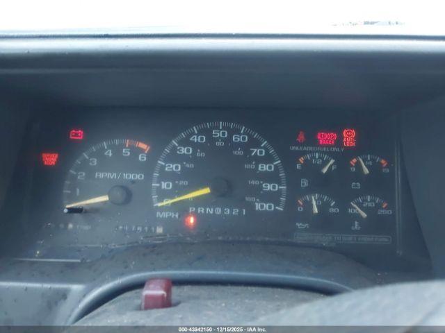 Chevrolet Gmt C1500 Image 10