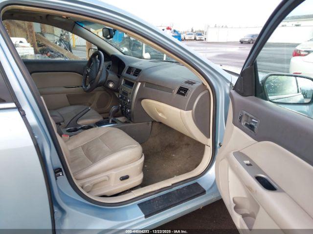 Ford Fusion Image 10