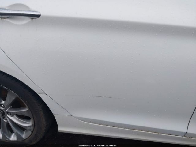 Hyundai SONATA Limited 2.0t Image 8