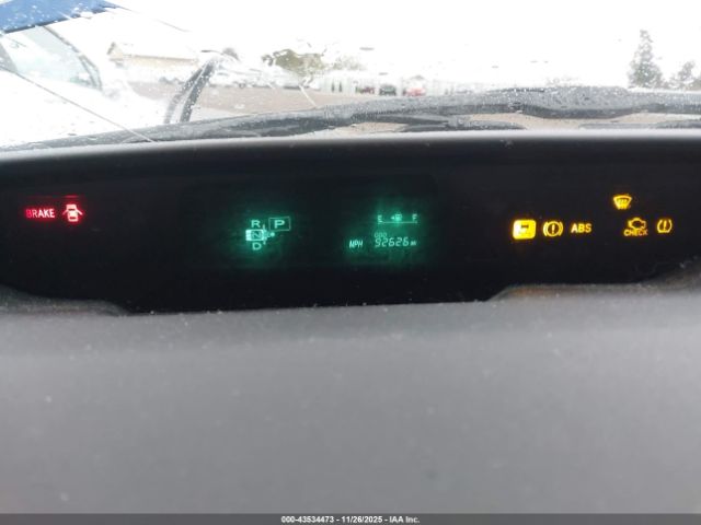 Toyota Prius Standard Image 10