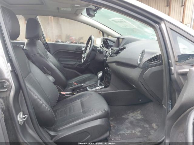 Ford Fiesta Titanium Image 9