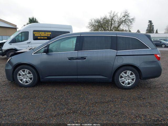 Honda Odyssey Lx Image 9