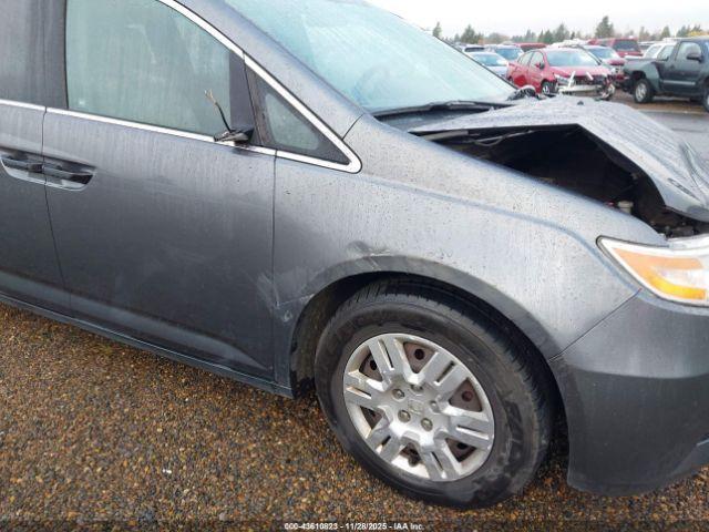 Honda Odyssey Lx Image 18