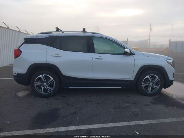 GMC Terrain Awd Slt Image 2