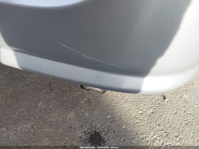 Dodge Grand Caravan Image 9