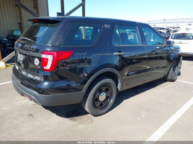 Ford Police Interceptor Image 15
