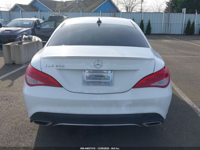 Mercedes-Benz Cla-class Image 19