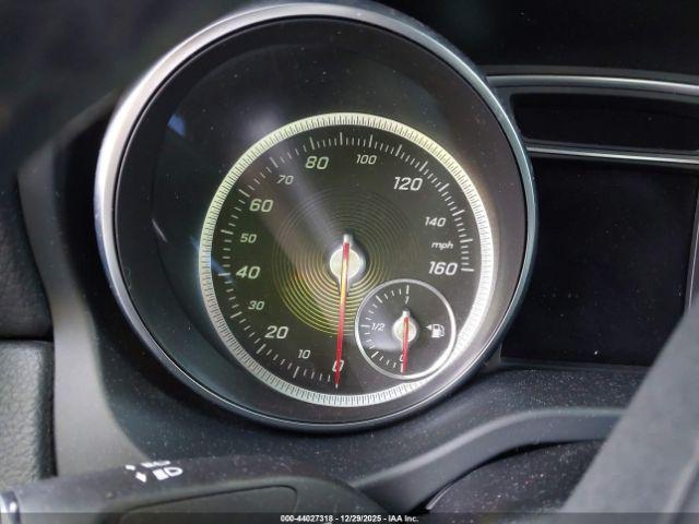 Mercedes-Benz Cla-class Image 15