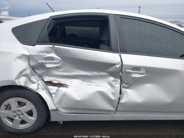 Toyota Prius Ii Image 13