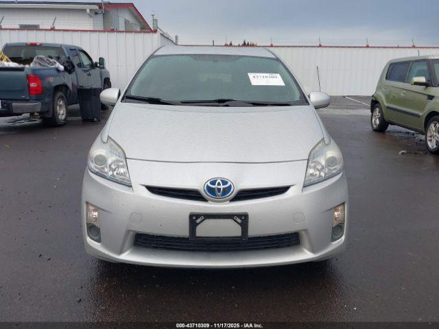 Toyota Prius Ii Image 8