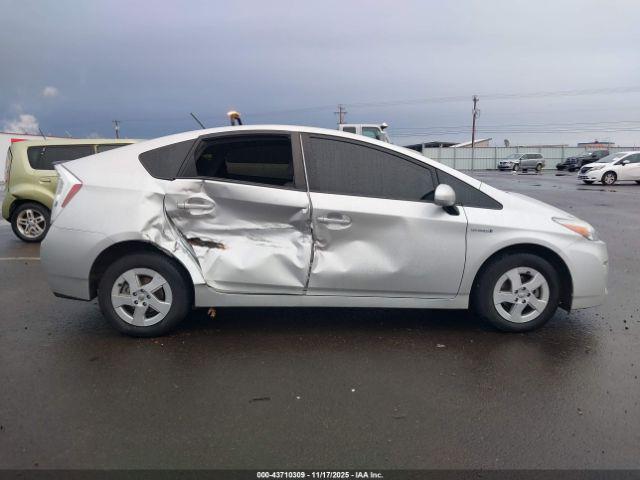 Toyota Prius Ii Image 11