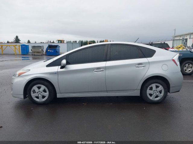 Toyota Prius Ii Image 9