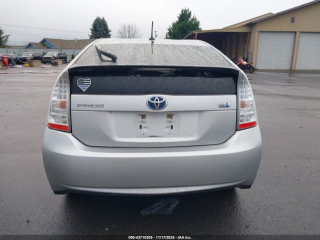 Toyota Prius Ii Image 10