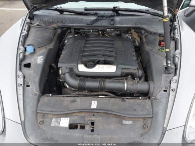 Porsche Cayenne Image 17