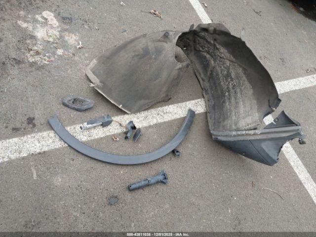 Porsche Cayenne Image 4