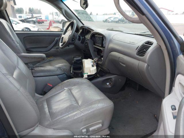 Toyota Sequoia Sr5 V8 Image 6