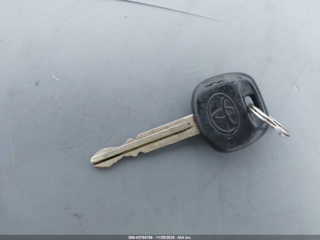 Toyota Sequoia Sr5 V8 Image 13