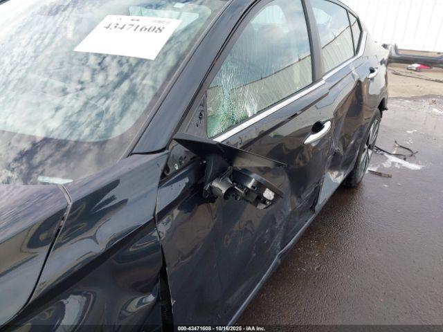 Nissan Altima Sv Fwd Image 8