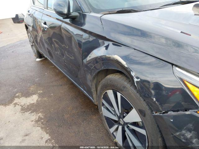 Nissan Altima Sv Fwd Image 20