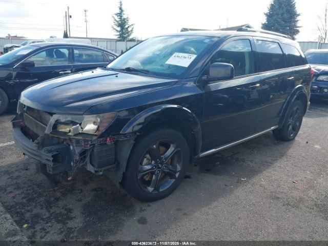 Dodge Journey Crossroad Image 14