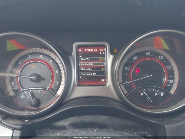 Dodge Journey Crossroad Image 3