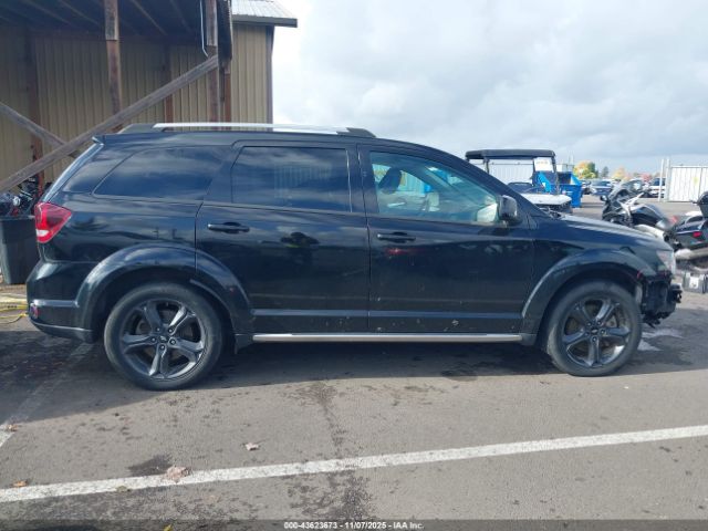 Dodge Journey Crossroad Image 6