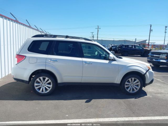 Subaru Forester 2.5x Premium Image 15