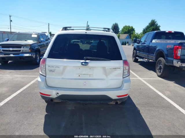 Subaru Forester 2.5x Premium Image 12