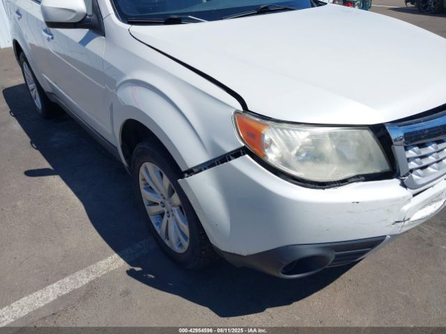 Subaru Forester 2.5x Premium Image 11